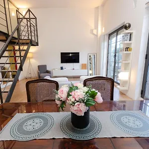 Vivimihome Loft Su Due Livelli Con Terrazzo Apartment